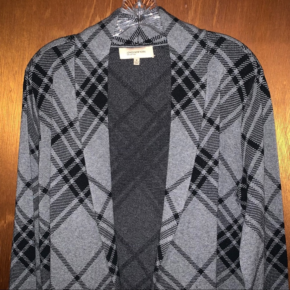 Women’s M JONES NEW YORK COLLECTION Gray Plaid Open Front Sweater Coat Business - Picture 2 of 9